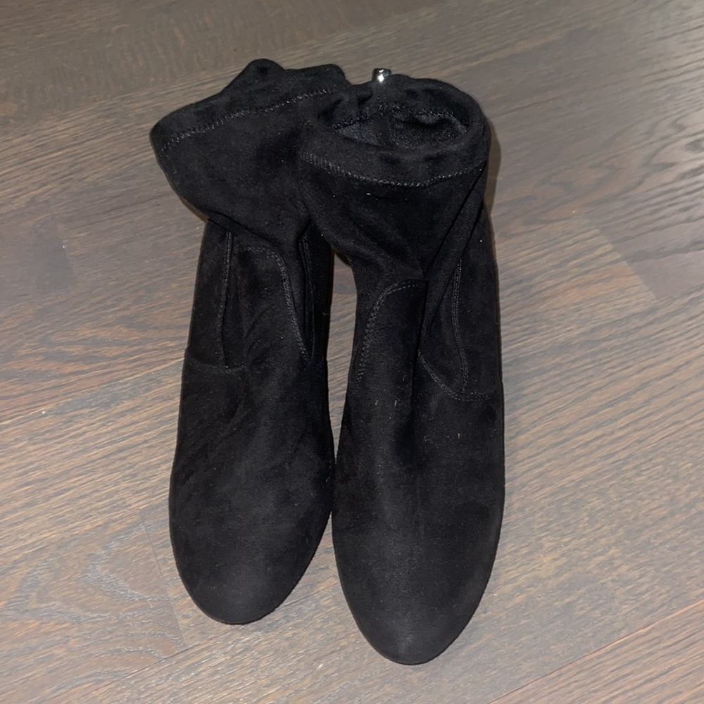 Express Sock Booties - Picture 5 of 6